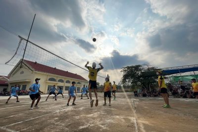 công đoàn viên nhà trường tham gia ĐHTDTT phường Thống Nhất và ĐHTDTD thị xã Buôn Hồ năm 2022